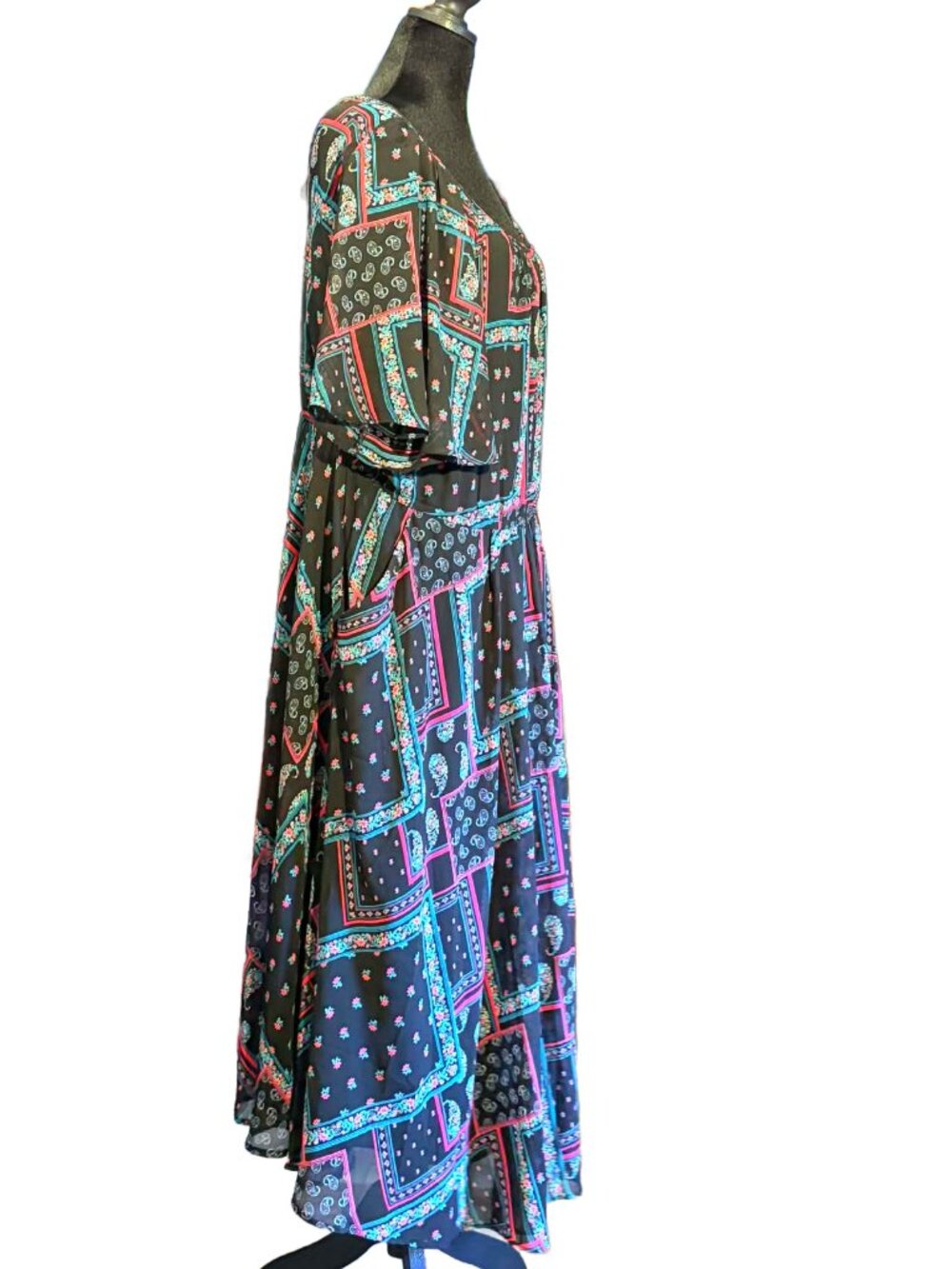 RARE NWT Torrid Midi Chiffon Flutter Sleeve Dress - Picture 4 of 6